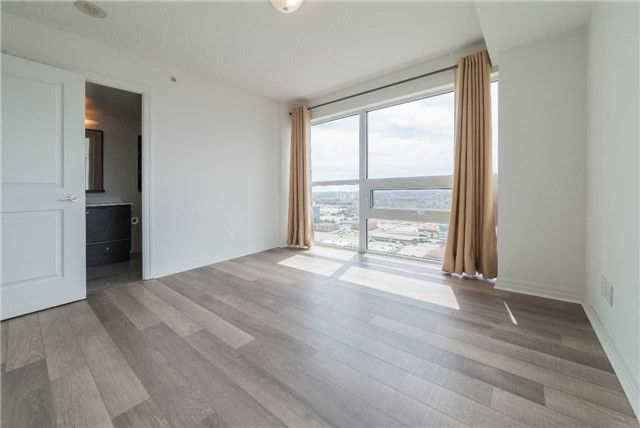 Preview image for 275 Yorkland Rd #2810, Toronto