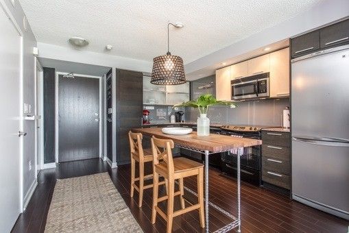 Preview image for 25 Capreol Crt #605, Toronto