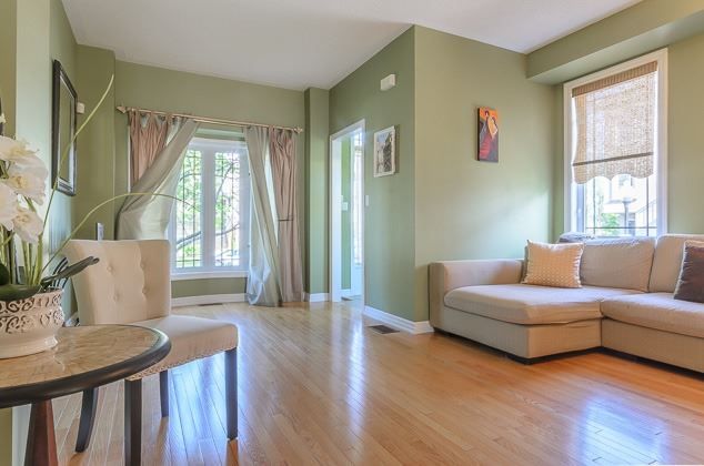 Preview image for 2 Altamont Rd, Toronto