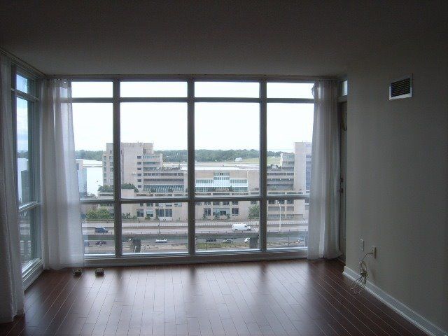 Preview image for 15 Fort York Blvd #1512, Toronto