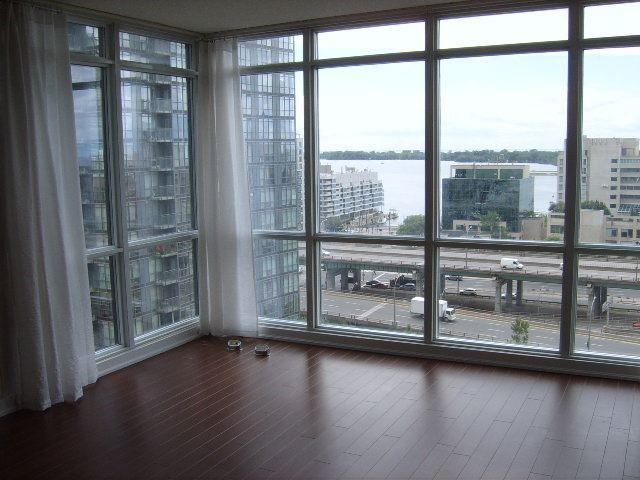 Preview image for 15 Fort York Blvd #1512, Toronto