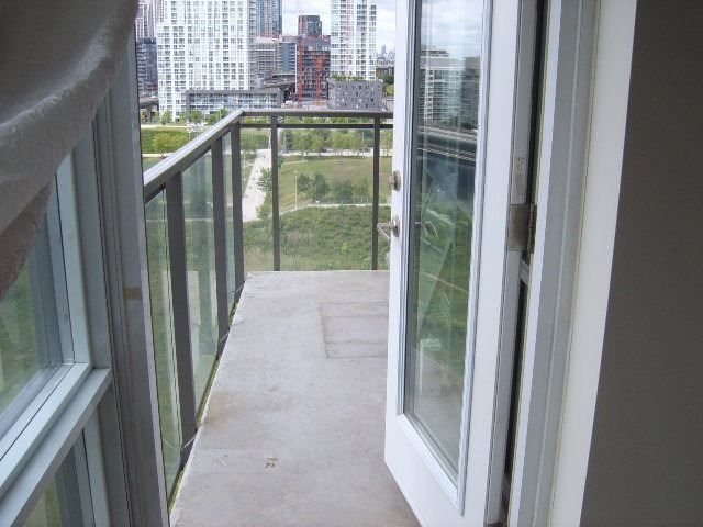 Preview image for 15 Fort York Blvd #1512, Toronto