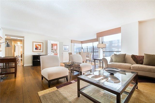 Preview image for 164 Cumberland St #402, Toronto