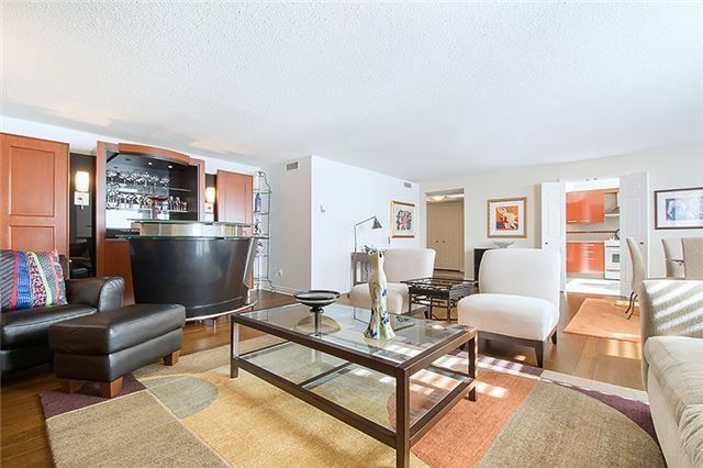 Preview image for 164 Cumberland St #402, Toronto