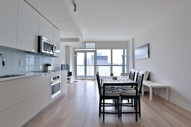 Preview image for 210 Simcoe St #2003, Toronto