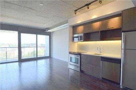 Preview image for 32 Trolley Cres #801, Toronto