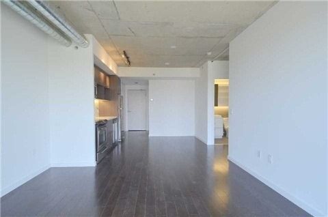 Preview image for 32 Trolley Cres #801, Toronto