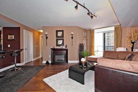 Preview image for 500 Doris Ave N #925, Toronto