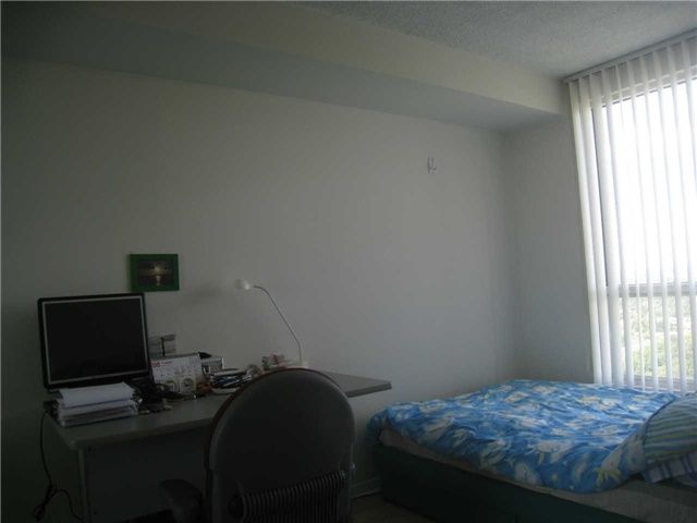 Preview image for 7 Concorde Pl #2810, Toronto
