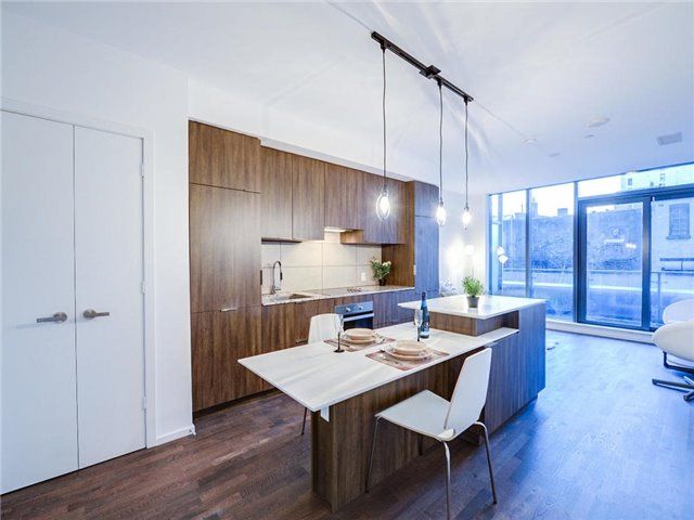 Preview image for 5 St Joseph St #202, Toronto