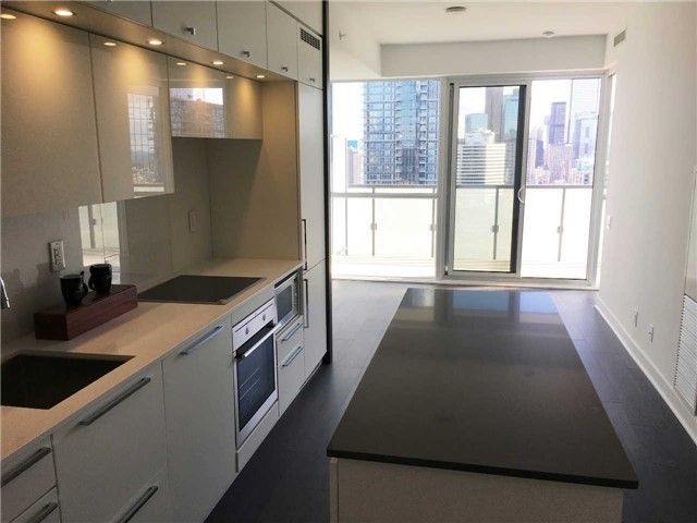 Preview image for 15 Grenville St #3310, Toronto