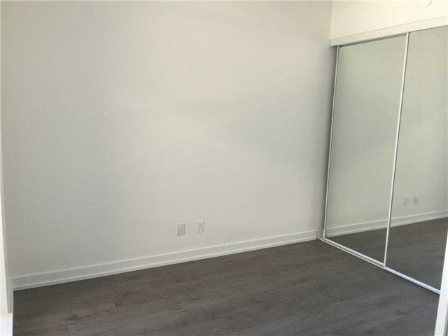 Preview image for 297 College St #1809, Toronto