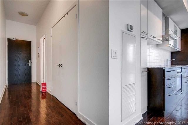 Preview image for 770 Bay St #1212, Toronto