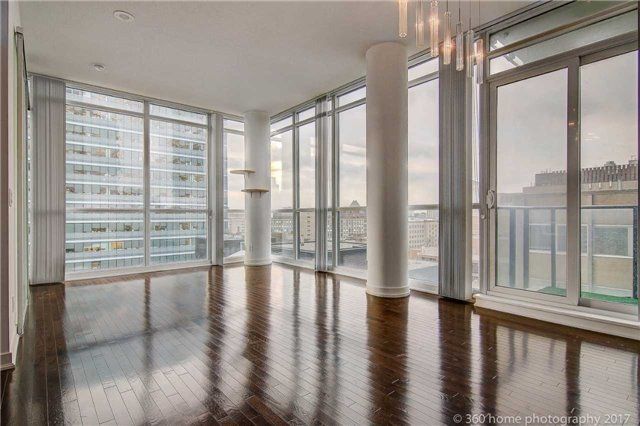 Preview image for 770 Bay St #1212, Toronto
