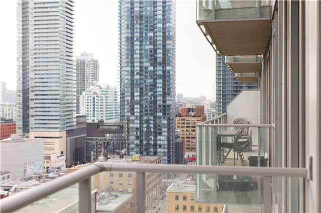 Preview image for 126 Simcoe St #1808, Toronto