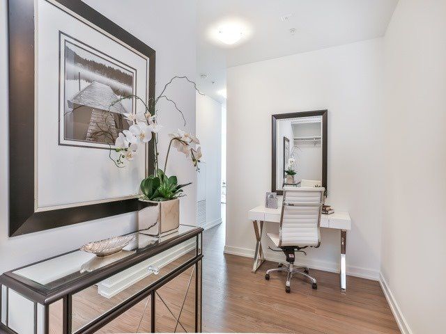 Preview image for 377 Madison Ave #104, Toronto