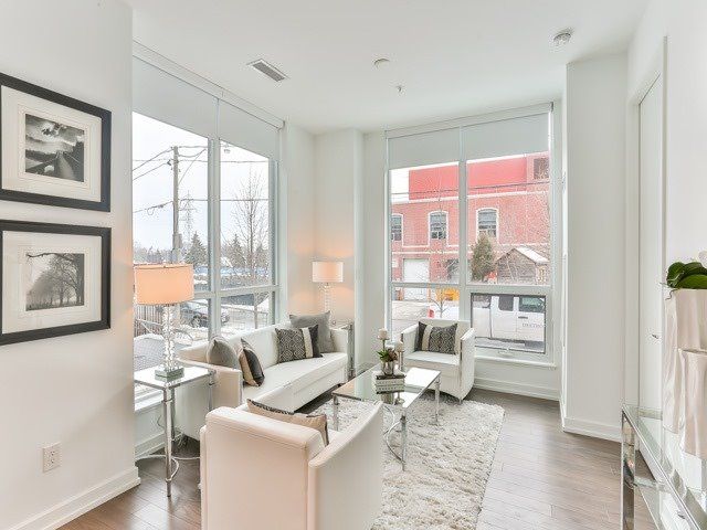 Preview image for 377 Madison Ave #104, Toronto