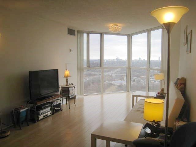 Preview image for 7 Concorde Pl #2810, Toronto