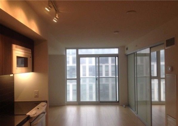 Preview image for 85 Queens Wharf Rd, Toronto