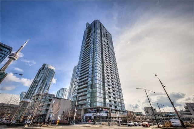 Preview image for 15 Fort York Blvd #3906, Toronto