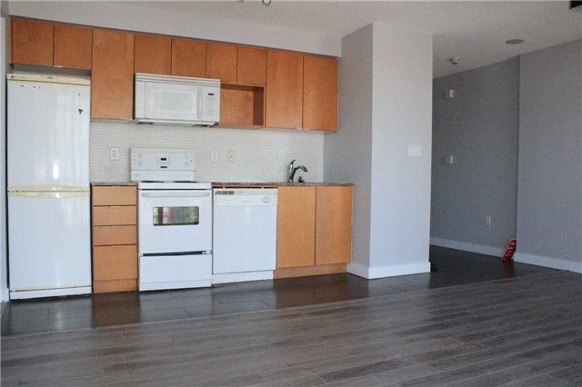 Preview image for 15 Fort York Blvd #3906, Toronto