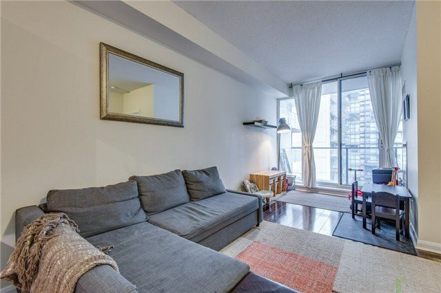 Preview image for 111 Elizabeth St #1238, Toronto