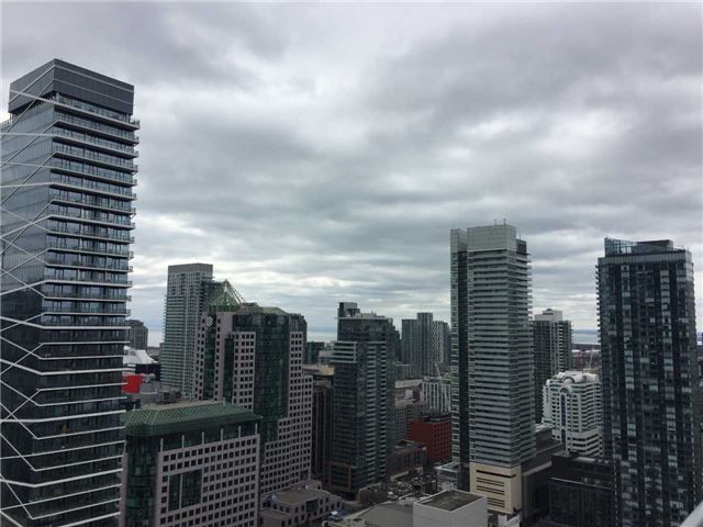 Preview image for 126 Simcoe St #Ph05, Toronto