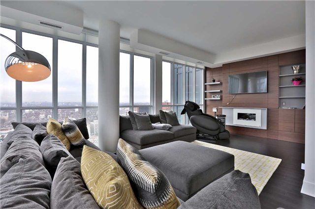 Preview image for 32 Davenport Rd #2905, Toronto