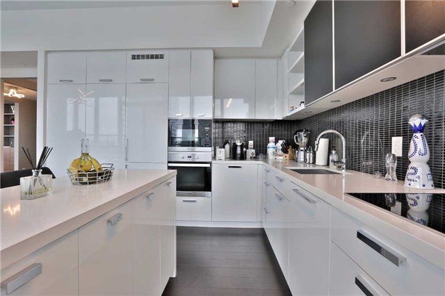 Preview image for 32 Davenport Rd #2905, Toronto
