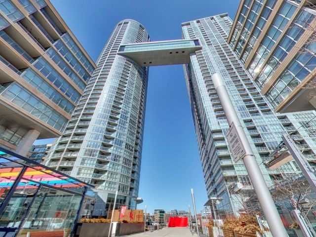 Preview image for 21 Iceboat Terr #2302, Toronto