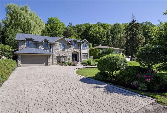 Preview image for 32 Brookfield Rd, Toronto