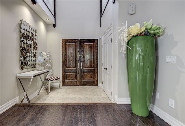 Preview image for 32 Brookfield Rd, Toronto