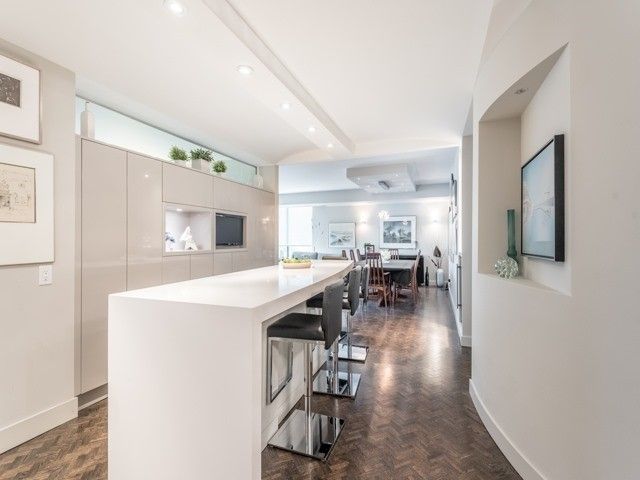 Preview image for 447 Walmer Rd #308, Toronto