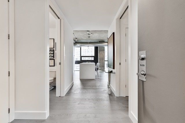Preview image for 60 Bathurst St #505, Toronto