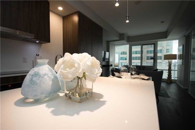 Preview image for 1 Bloor St E #1812, Toronto