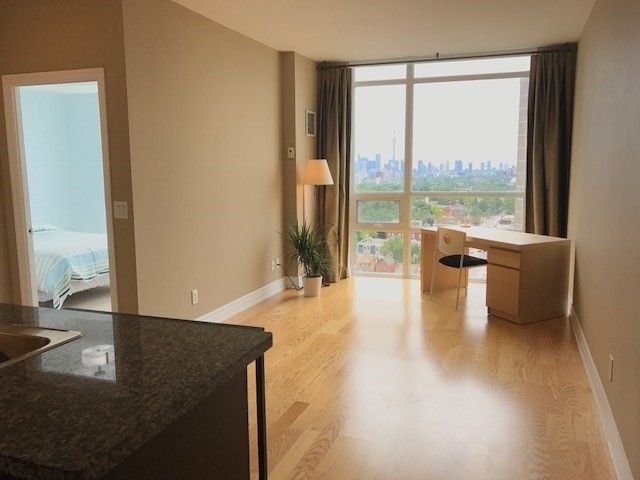 Preview image for 500 St Clair Ave W #1408, Toronto