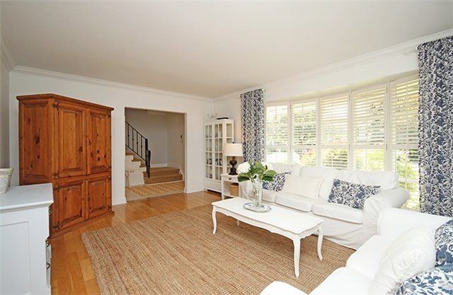 Preview image for 6 Stubbs Dr, Toronto