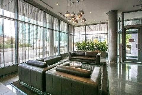 Preview image for 4K Spadina Ave #923, Toronto
