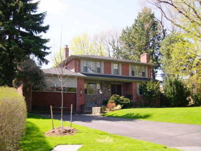 Preview image for 123 Forest Heights  Blvd, Toronto
