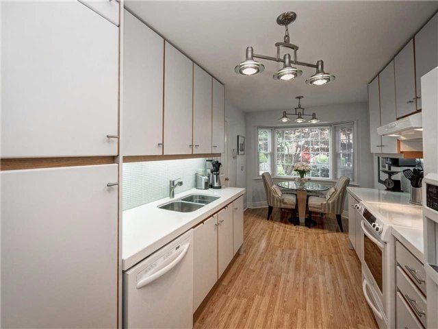 Preview image for 240 Broadway Ave #Th7, Toronto
