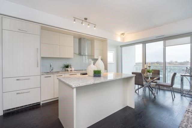 Preview image for 3018 Yonge St #913, Toronto