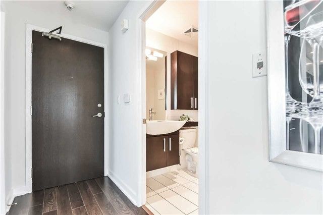Preview image for 8 Telegram Mews #741, Toronto