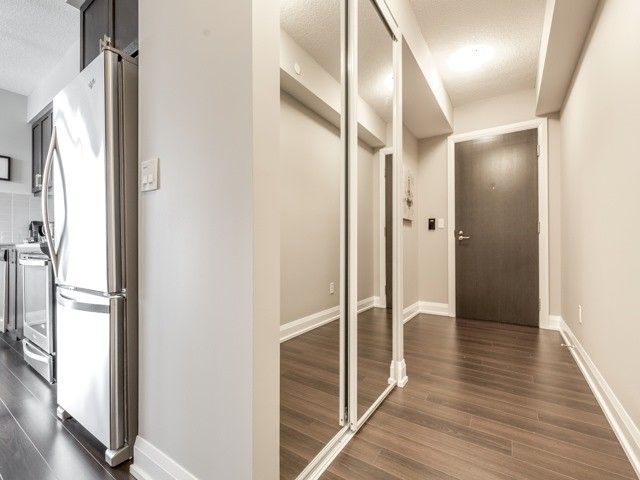 Preview image for 18 Graydon Hall Dr #611, Toronto