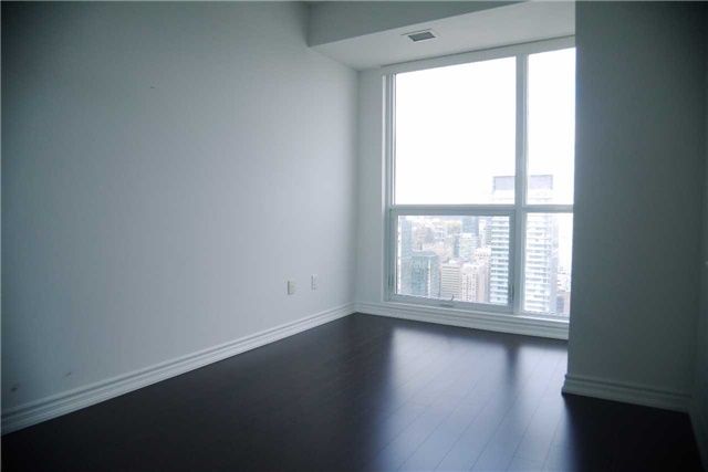 Preview image for 386 Yonge St #4902, Toronto