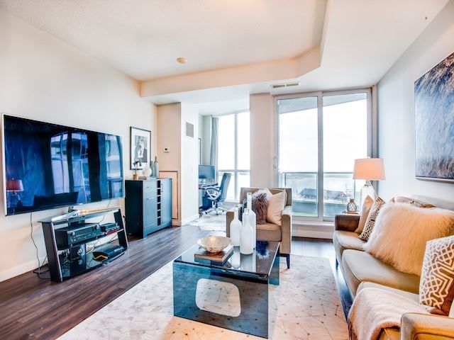 Preview image for 218 Queens Quay Ave W #1011, Toronto