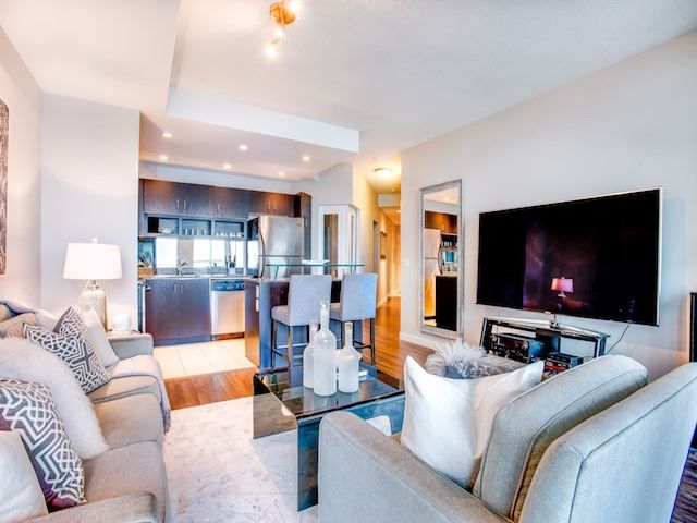 Preview image for 218 Queens Quay Ave W #1011, Toronto