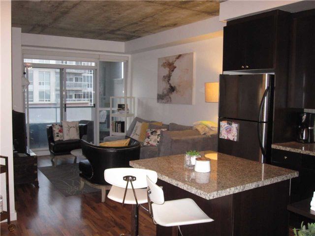 Preview image for 1 Shaw St #704, Toronto