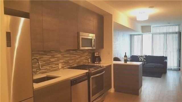 Preview image for 111 Bathurst St #1011, Toronto