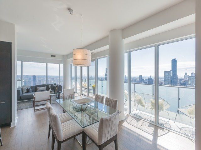 Preview image for 1080 Bay St #4701, Toronto