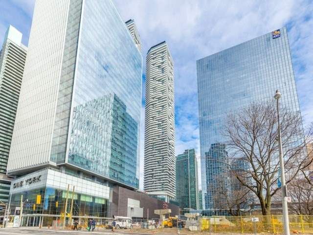 Preview image for 88 Harbour St #7108, Toronto